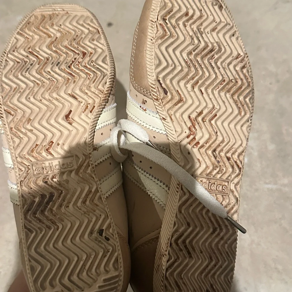 adidas Original Japan Beige Sneakers - Picture 4 of 8